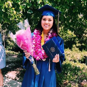 Meet your Posher, Ella